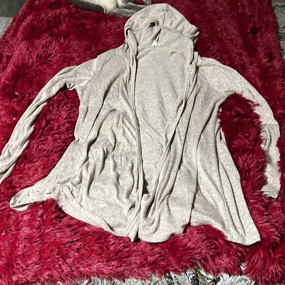 Greige colored caution to the wind hooded cardigan size medium - Picture 2 of 2